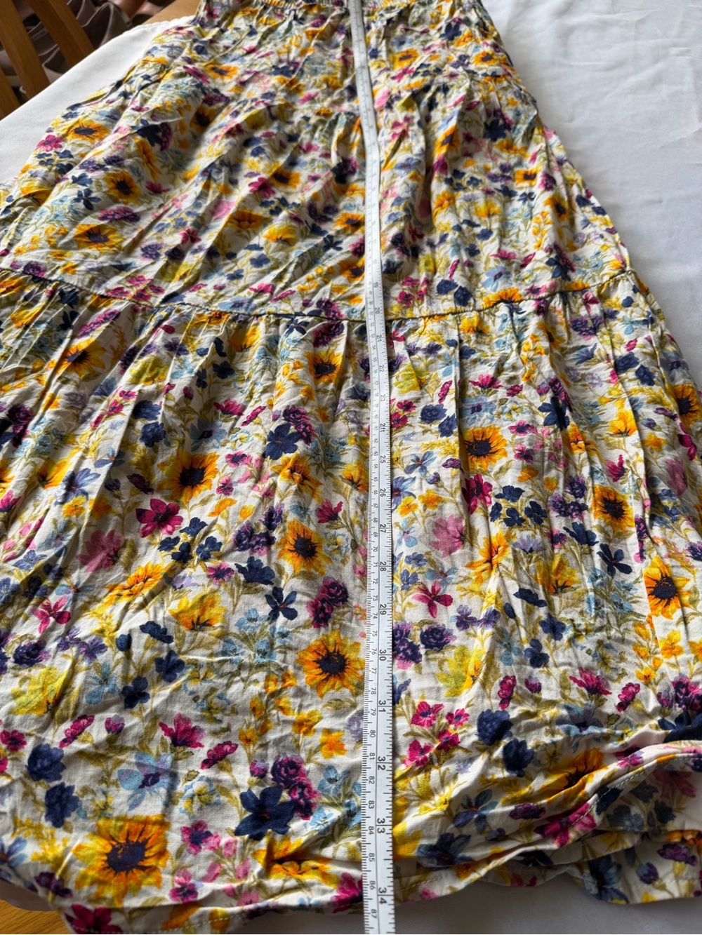 Old Navy Tiered Floral Print Maxi Skirt W/Pockets. Size 4X - Picture 9 of 9